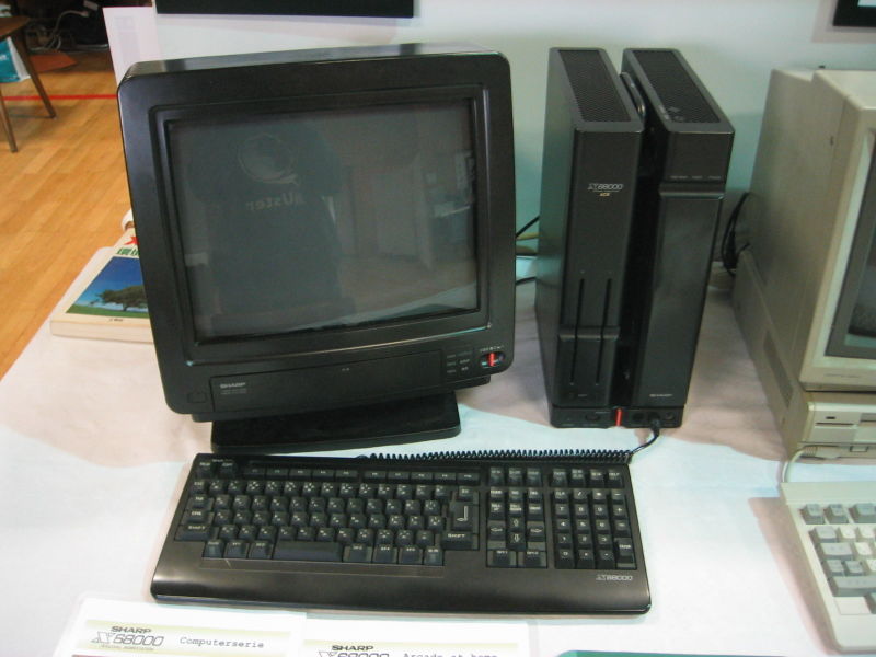 Файл:x68k-cz-601c-black.jpg