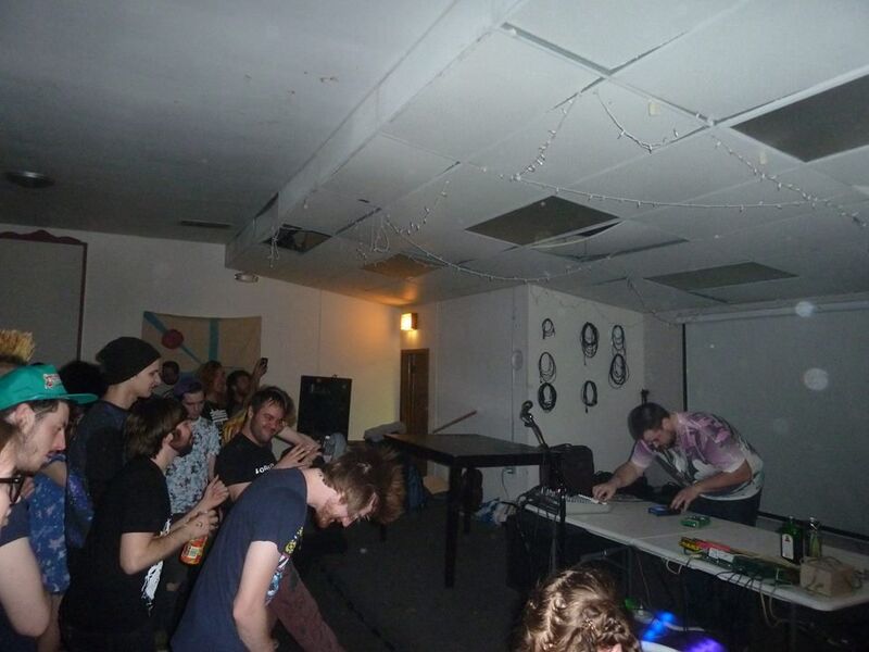 Файл:Infodrive - Chiptune Fest 2015.jpg