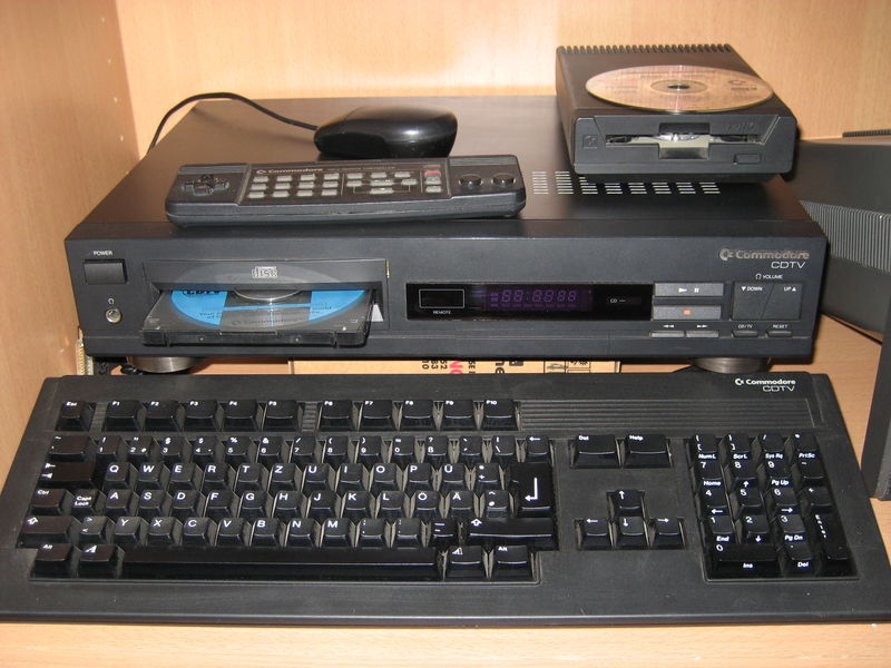 Файл:Commodore CDTV.jpg
