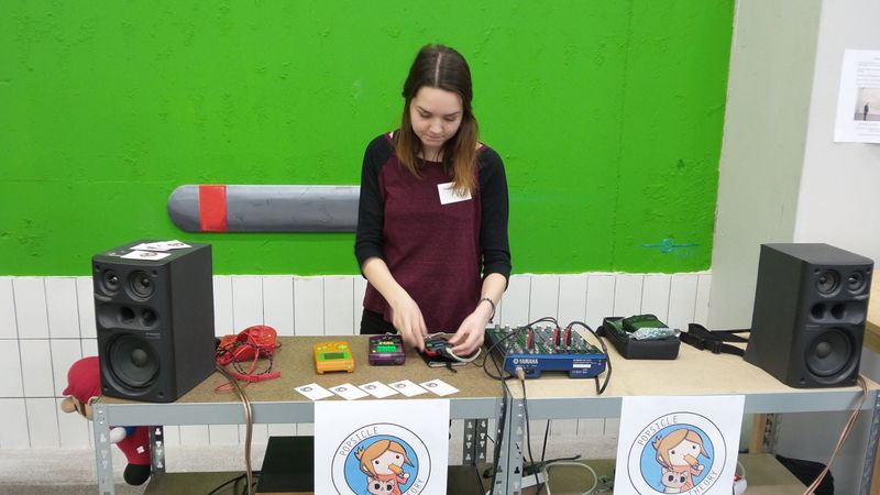 Файл:Popsicle Theory.jpg